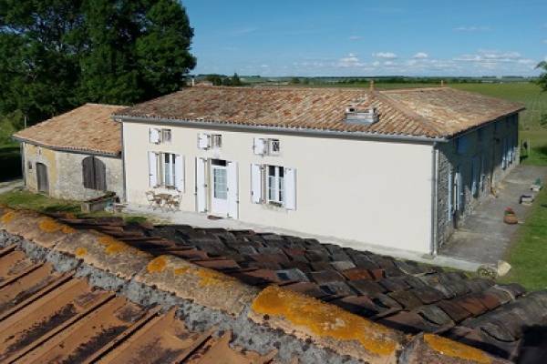 Photo Gîte 2 chambres dans maison charentaise typique - Jonzac et cure thermale 4 km