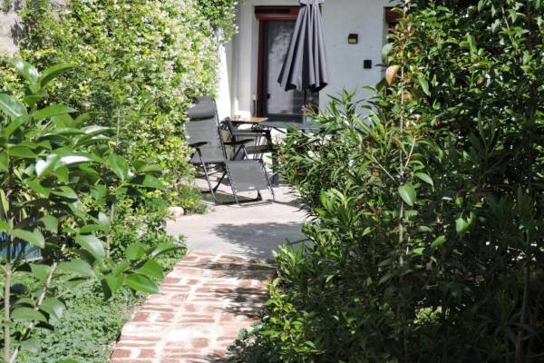 Photo Appartement en rez-de-jardin avec terrasse et piscine pour les curistes de Molitg-les-Bains - ARO